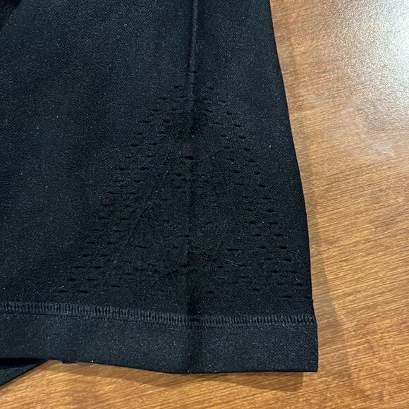 Pink by Victoria Secret bundle or two bike shorts both size XS. - Picture 11 of 11